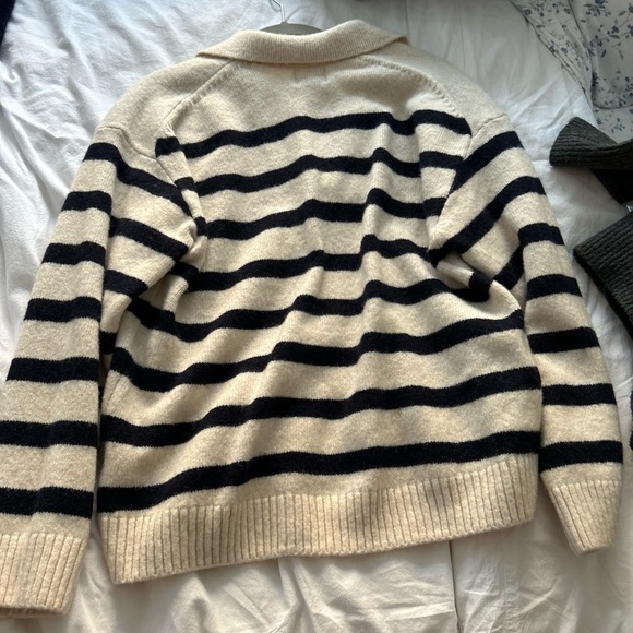 H&M Collared striped sweater - Picture 3 of 4